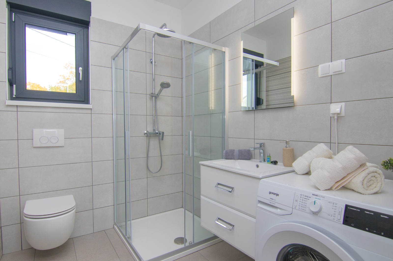 Dani háza- Gostinjac - Medence, 4 háló, erdő széli nyugalom - Image 3